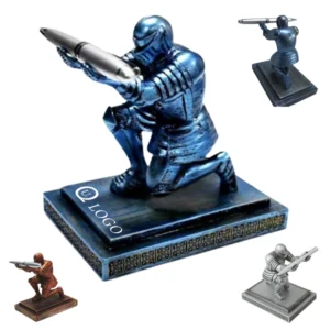 Knight Pen Holder